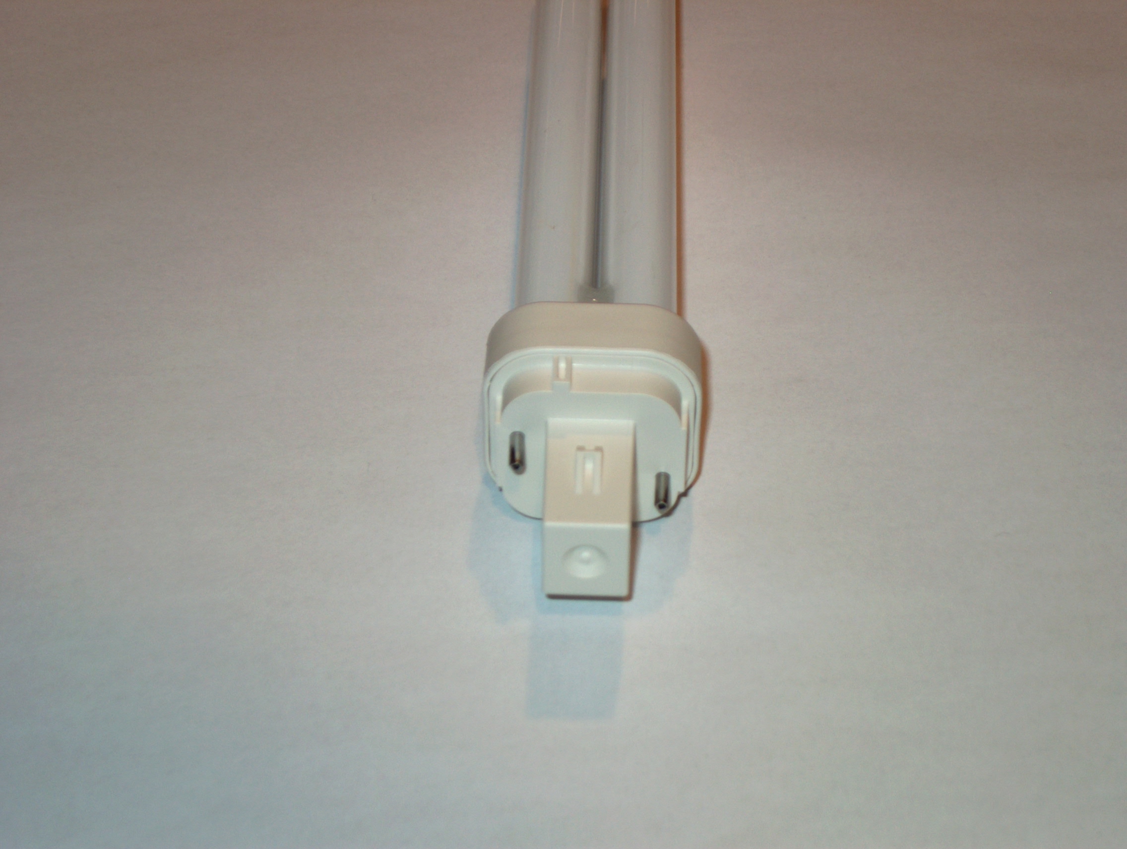 Philips PL-C 18W - 827 2P
